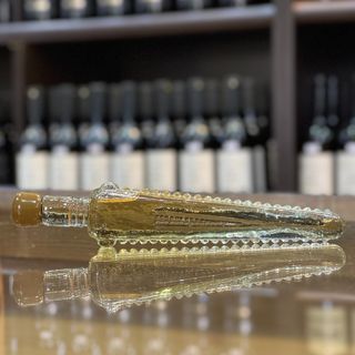 ხანჯალი - მუხის კასრში დავარგებული ჭაჭა 0,05