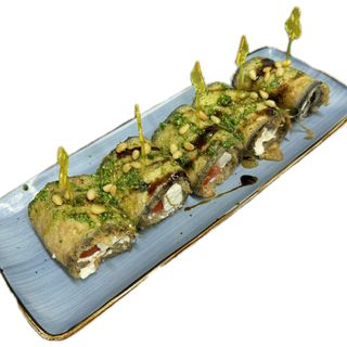 Рулетики из баклажан