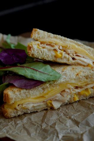 Сендвіч корн енд чіз (150г)