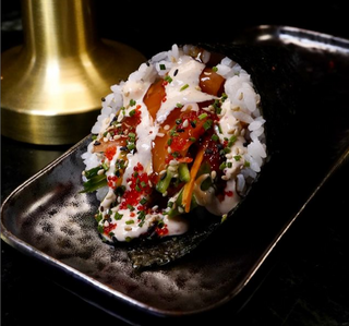 Temaki De Salmón Completo (1 Ud.)