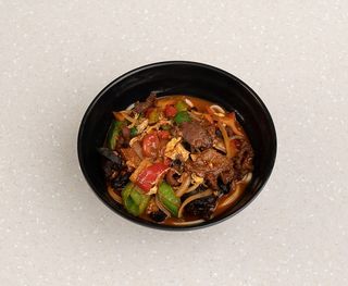 Гуйру лагман с говядиной