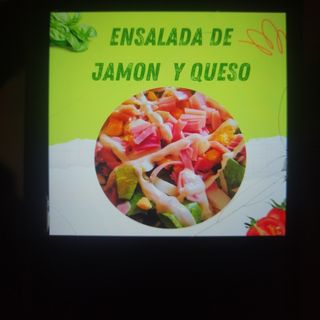 Ensalada jamón y queso 