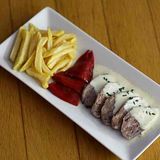 Solomillo De Cerdo En Salsa De Queso Azul