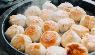 Ravioli di Manzo alla griglia 煎牛饺 - 5 pezzi