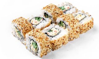 Ролл "Калифорния  с кунжутом"