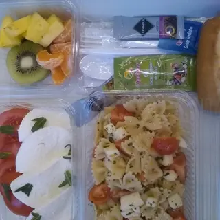 Menu Lunch De Luxe