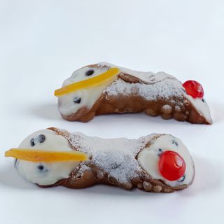Cannolo con ricotta di pecora