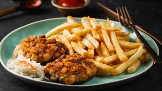 კოტლეტი პოჟარსკი გარნირით