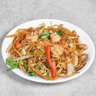 Tallarines Fritos Con Gambas