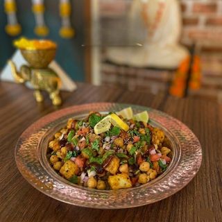 Salată aloo chaat