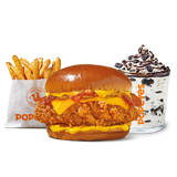 The Cheesy Crush + patatas cajún + Pop Cream