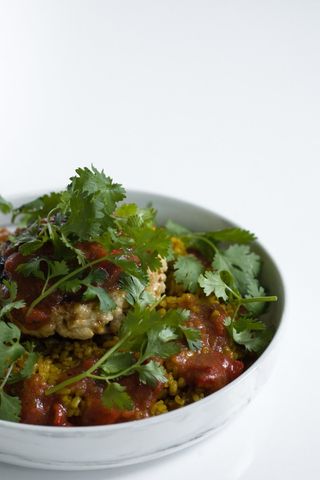 Cutlet with bulgur and tomato salsa