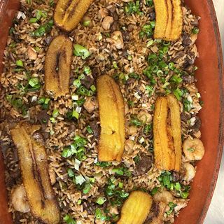 Chaulafan Ecuatoriano (se sirve en taper 500 ml.)