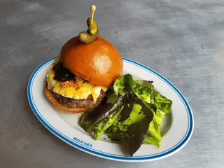 CHEESY BOY BURGER (460g)