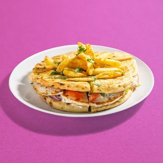 Skepasti | Gyros Halloumi