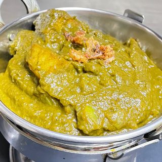 145. Patatas con Espinacas