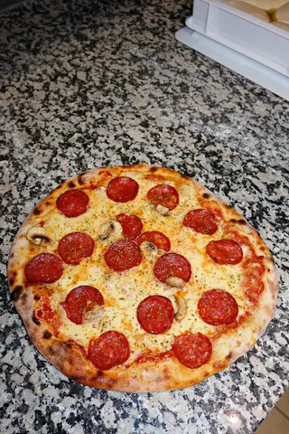 Pizza Diavolo