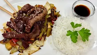 Wok soya beef