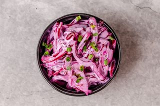 Salată coleslaw