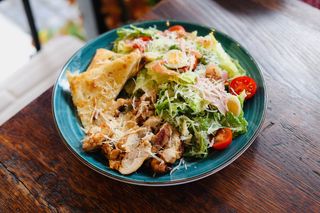 Цезар з курячим філе (300г)