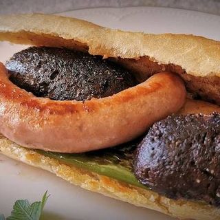 Bocadillo Entero Blanco Y Negro