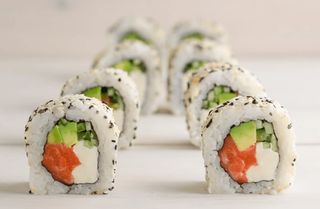 Філадельфія в кунжуті (290г/8шт)