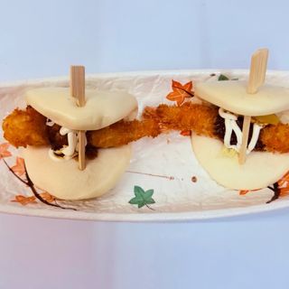 115. Bao De Langostinos