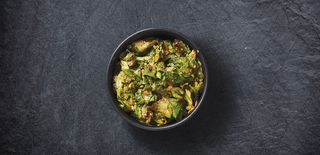 Zelena salata i susam