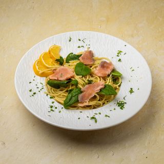 Pasta al Salmone e Spinaci