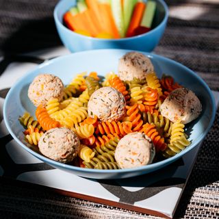 საბავშვო კომბინირებული ფრიკადელით / Kids combo with chicken meatballs