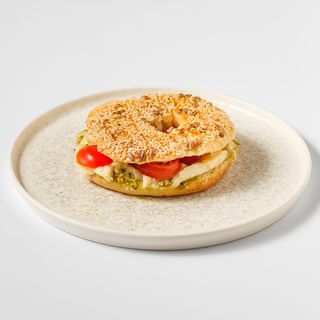 Bagel Pesto