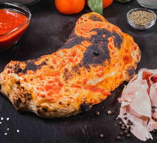 Pizza Calzone