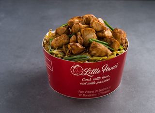 Bun Xao Ga - Tăiței prăjiți cu pui