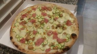 Bianca zucchine, cotto e funghi porcini - Maxi