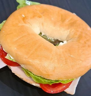 Bagel turkey ham