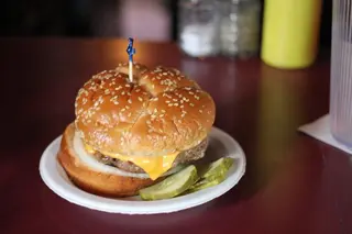 Royal Burger