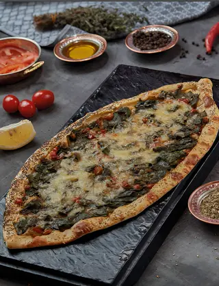 Pide Épinard Fromage Turc