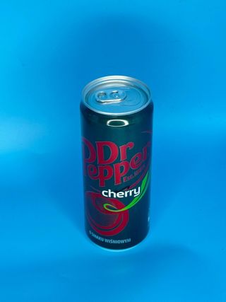 Напій газований Dr.Pepper Cherry з/б 0.33л ***НОВИНКА***