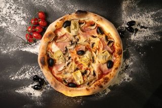 Pizza Capricioasa Ø 32cm