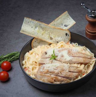 Chicken Alfredo