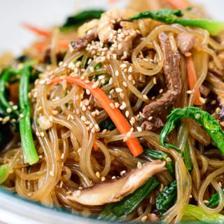 Japchae de ternera