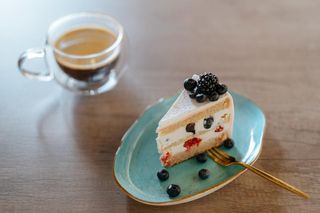 Torcik Śmietankowy z owocami