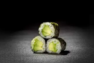 305. Hosomaki avocado - 4 pezzi