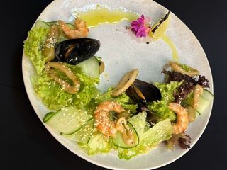 Салат з морепродуктами