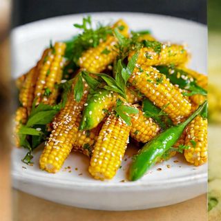 Baby Corn with Green Peppers