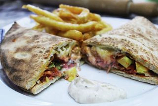 Makloub Escalope Panée