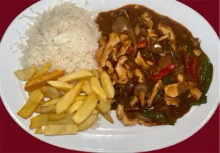 Salteado de pollo