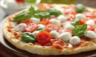 Pizza bufala e Pachino