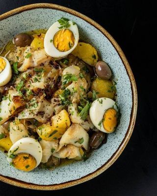 Bacalhau à Gomes de Sá