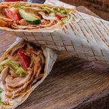 შაურმა პატარა.  HALAL